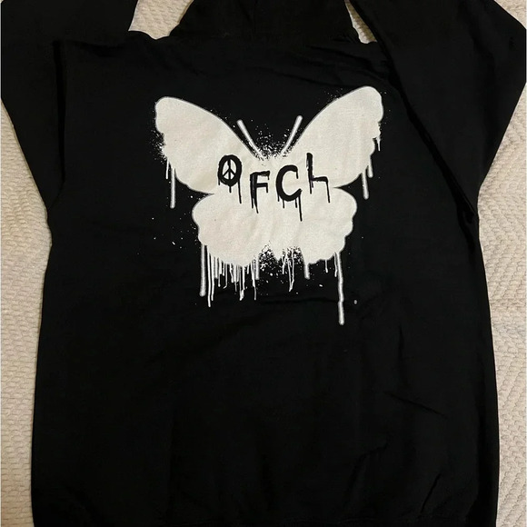 🖤 New Boohoo Butterfly Oversized Hoodie🖤 - Picture 4 of 5